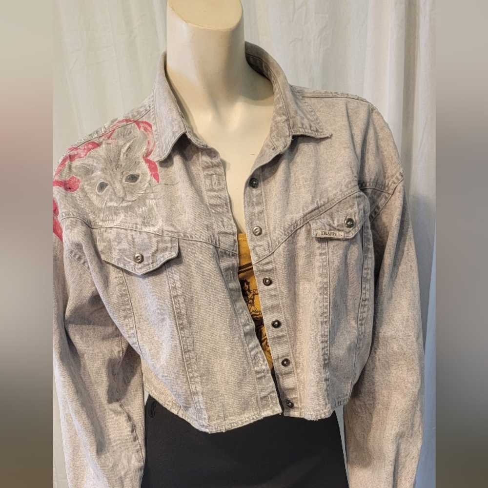 Vtg 80's Traffic Cropped Denim Jacket Size L Hand Painted Cat On Shoulder Retro